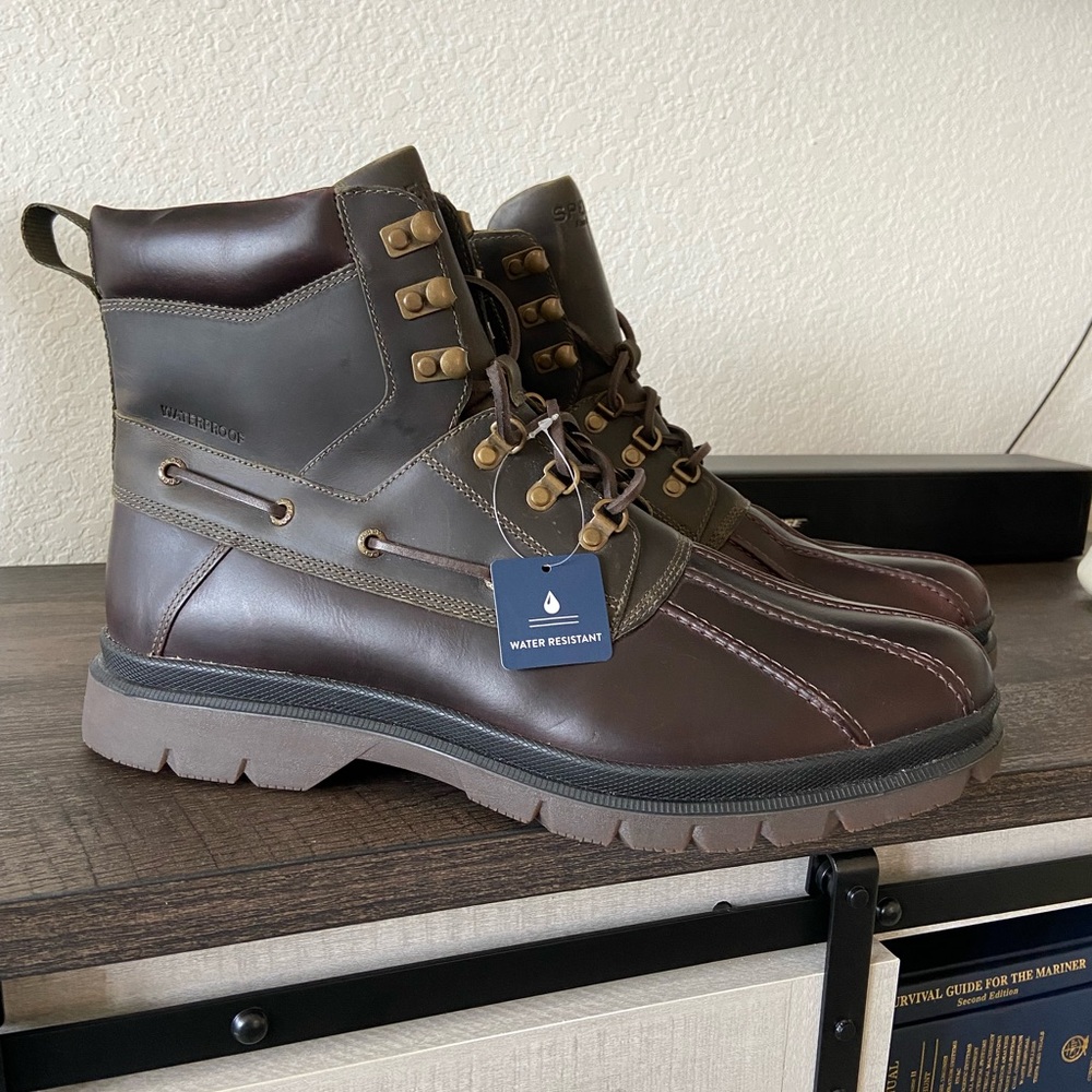 leather sperry boots size 14